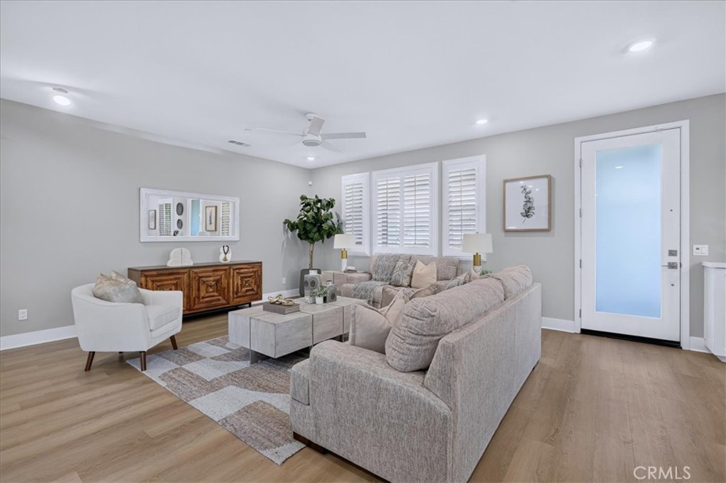 170 Chorus, Irvine CA 92618 - Photo 6