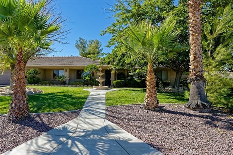 Photo of 16515 Desert Vista Ct. CT, Hesperia, CA 92345 (MLS # PW26211371)