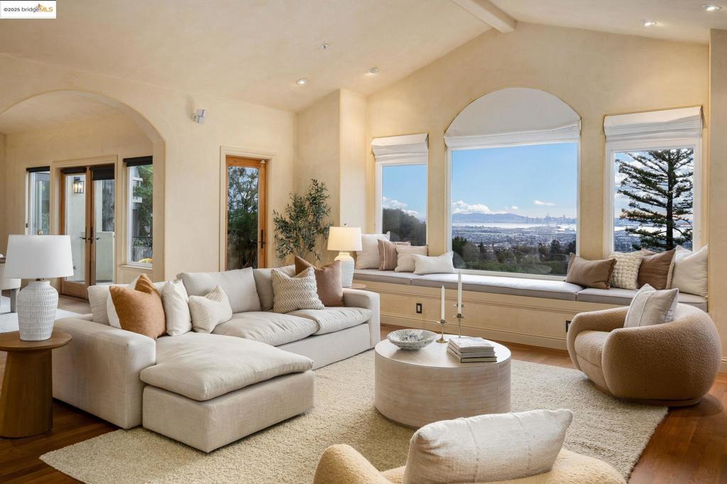 MERRIEWOOD - Residential