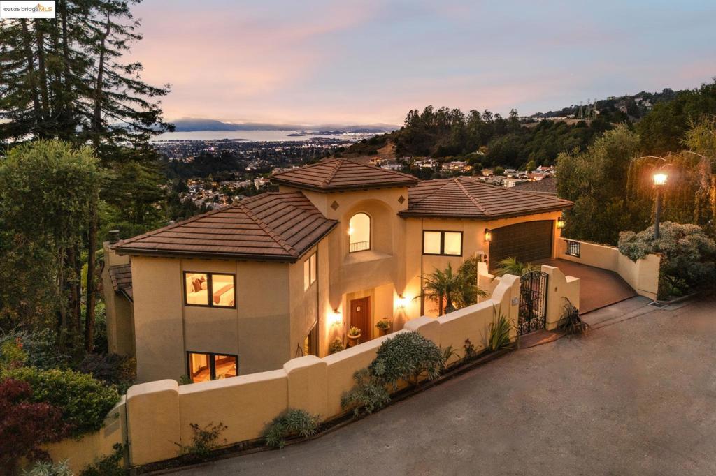 MERRIEWOOD - Residential