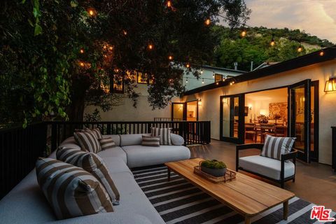 Photo of 9849 Portola Drive, Beverly Hills, CA 90210 (MLS # 26775917)