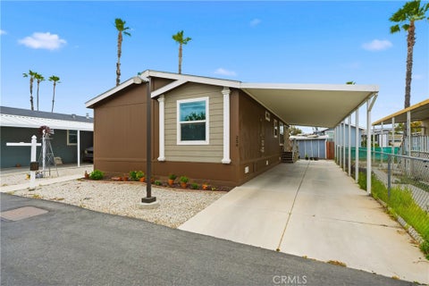 Photo of 4400 W Florida Ave #254, Hemet, CA 92545 (MLS # CV26120043)