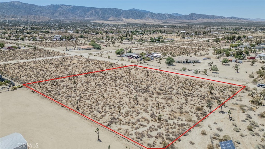 2.29 ACRES– PRIME LOT IN PION HILLS, CA (APN: 3068-131-06-0000) CLOSE TO PAVED OASIS RD AND HWY 138
Build your dream home or desert retreat on this beautiful 2.29-acre parcel in the heart of Pinon Hills which is part of the Snowline Joint Unified School District. This lot offers wide-open desert skies, sweeping mountain views, and plenty of usable space for your vision—whether it’s a custom home, manufactured home, equestrian setup, or an investment hold. Located just minutes from Highway 138 and Highway 18, you’ll enjoy both privacy and convenience. The property offers easy access to the I-15 freeway, making commuting a breeze while still keeping the quiet, rural charm of the High Desert. With utilities nearby and a flat terrain, this lot provides excellent building potential. The area is known for its peaceful atmosphere, outdoor recreation, and starry night skies—perfect for those who want space to breathe and live at a slower pace. Don’t miss this chance to create your future in Pinon Hills. Whether you're just starting a family or getting ready to retire...make this your HOME SWEET HOME!!
Property Highlights:
2.29 acres of flat, usable land
Beautiful panoramic mountain and desert views
Easy access to Hwy 138, Hwy 18 & I-15
Part of the Snowline School District
Ideal for a custom-build home, manufactured home, or horses
Great opportunity to own land in a growing desert community