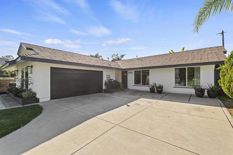 Photo of 24732 Alanwood St St, Lake Forest, CA 92630 (MLS # 41120425)