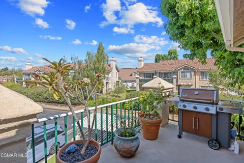 Tiny photo for 275 Ridgeton Lane #B, Simi Valley, CA 93065 (MLS # 226003446)