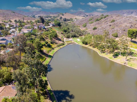 Tiny photo for 275 Ridgeton Lane #B, Simi Valley, CA 93065 (MLS # 226003446)