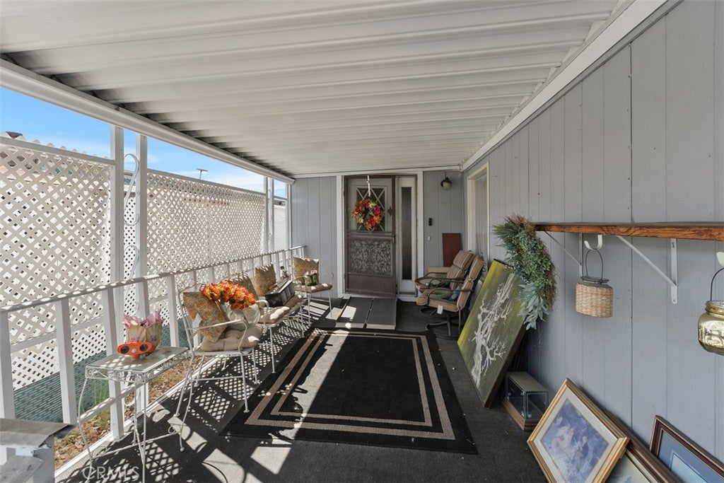 1456 E Philadelphia St Spc 286