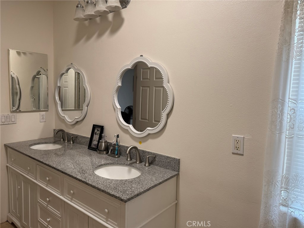 Paradise Springs (34018) - Residential