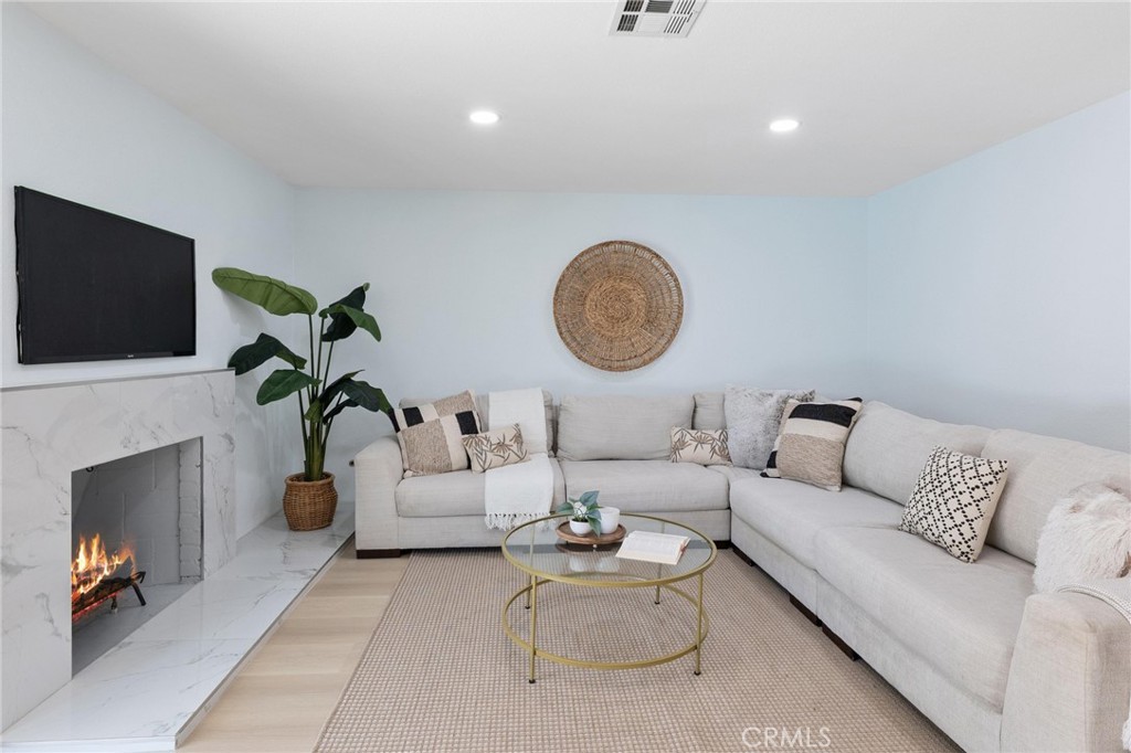 Tustin Grove (TGRV) - Residential