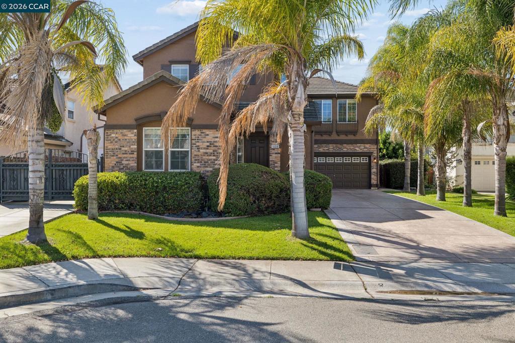 1608 Maxwell Ln