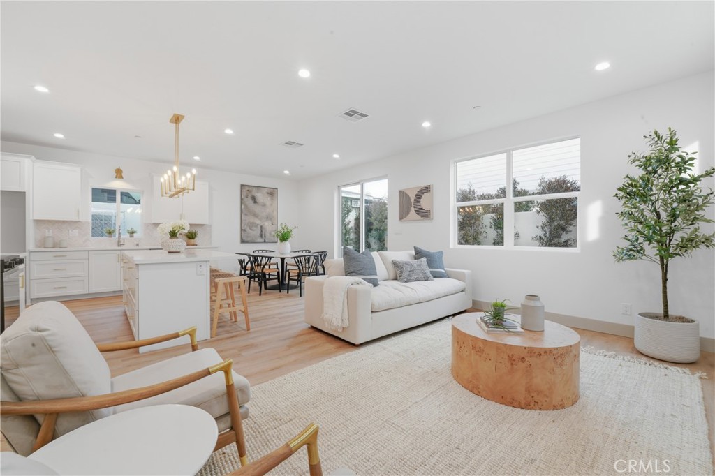 15534 Colorado Avenue