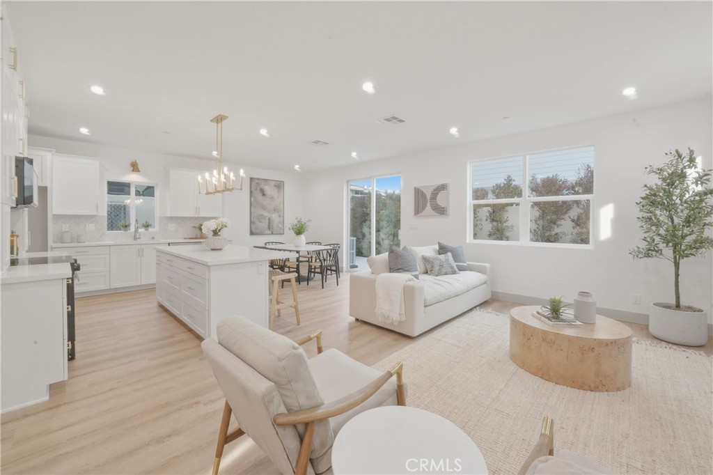 15534 Colorado Avenue