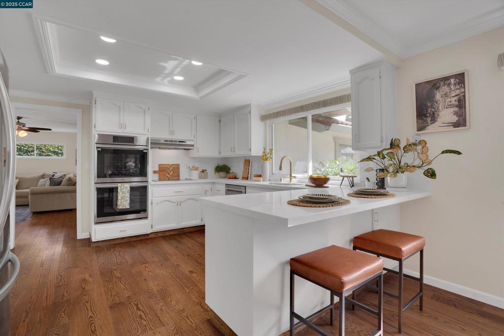 ROUNDHILL - Residential