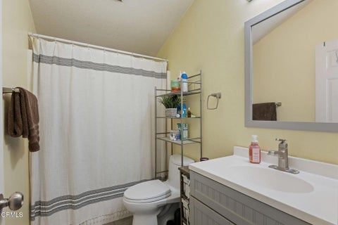 Tiny photo for 5460 Dunbar Drive, Oxnard, CA 93033 (MLS # V1-39420)