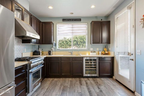 Tiny photo for 5460 Dunbar Drive, Oxnard, CA 93033 (MLS # V1-39420)