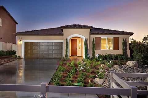 30933 Avenida Ramblas Court Highland CA 92346