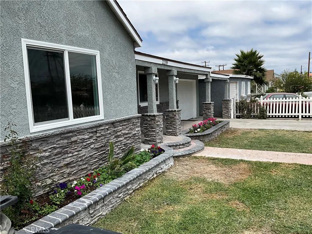 Hawaiian Gardens, California 90716, United States, 3 Bedrooms Bedrooms, ,2 BathroomsBathrooms,Residential,Active,171412