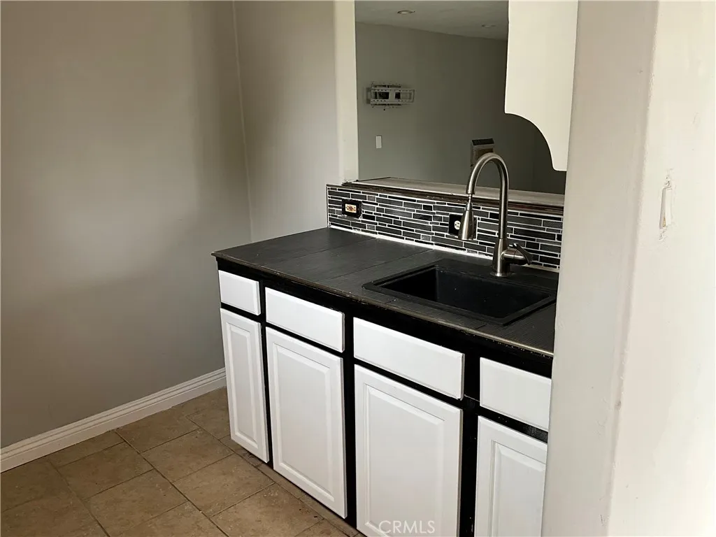 Hawaiian Gardens, California 90716, United States, 3 Bedrooms Bedrooms, ,2 BathroomsBathrooms,Residential,Active,171412