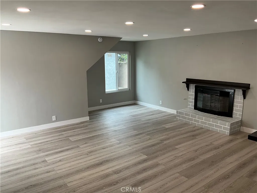 Hawaiian Gardens, California 90716, United States, 3 Bedrooms Bedrooms, ,2 BathroomsBathrooms,Residential,Active,171412