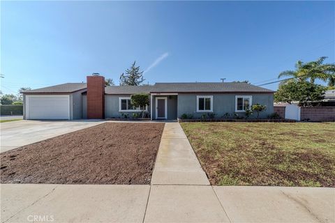 Photo of 2093 Continental Ave, Costa Mesa, CA 92627 (MLS # OC25255394)