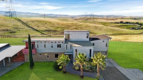 Photo of 17011 Midway Rd Rd, Tracy, CA 95377 (MLS # 41116147) Photo of 17011 Midway Rd Rd, Tracy, CA 95377 (MLS # 41116147)