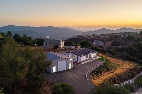 365 ALPINE HEIGHTS RD Alpine CA 91901