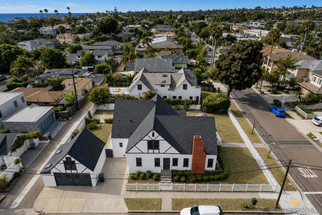 304 La Veta Ave