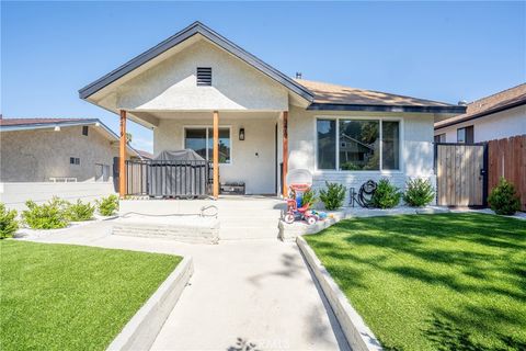 Photo of 3417 Merced Street, Los Angeles, CA 90065 (MLS # WS26114492)