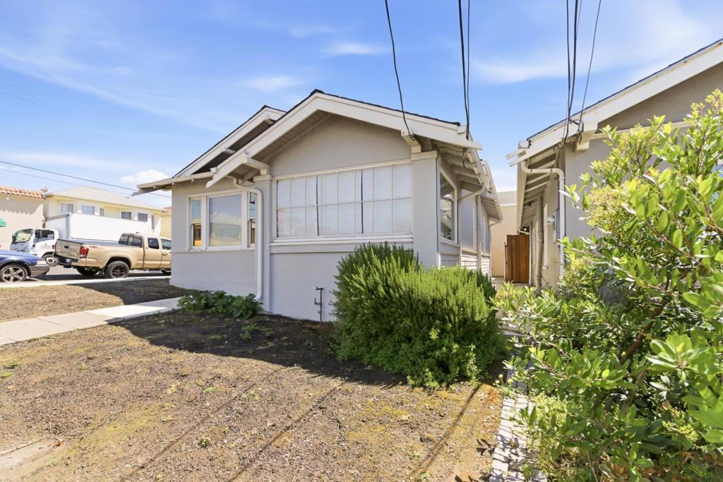 20 Maple Avenue
