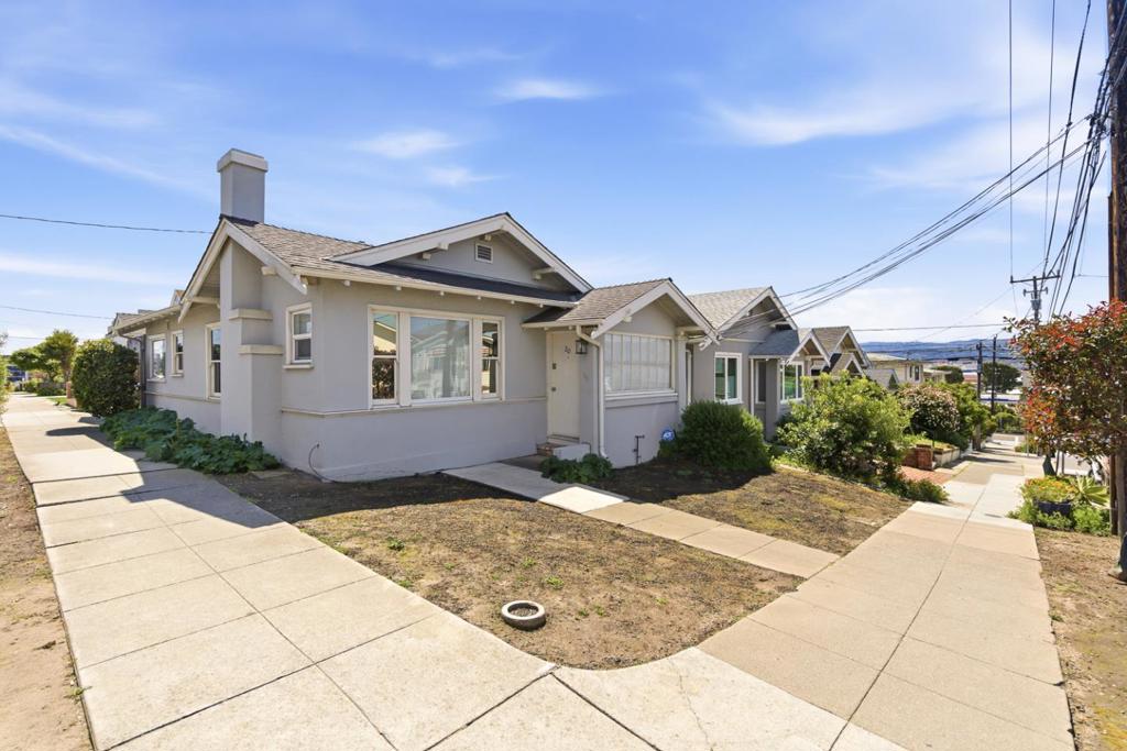 20 Maple Avenue