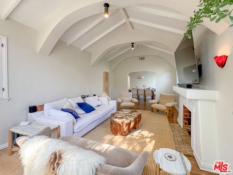 Photo of 345 Westbourne Drive, Los Angeles, CA 90048 (MLS # 26850661)