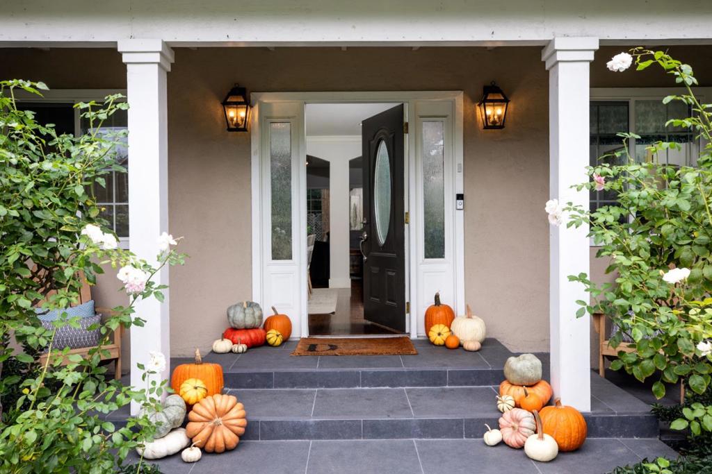 552 Rutherford Avenue