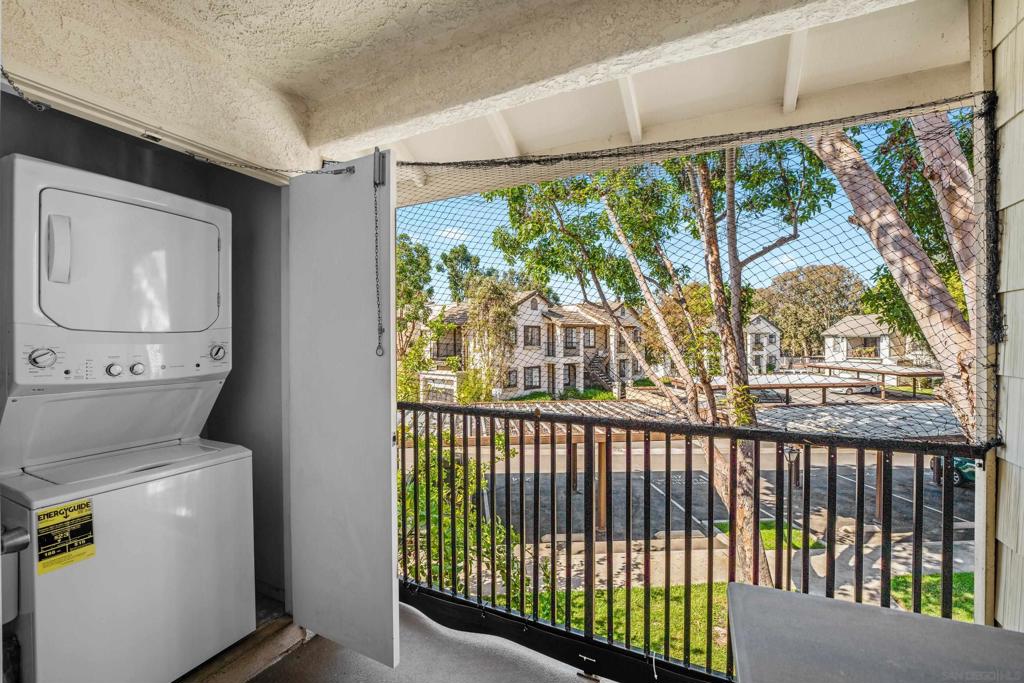 Mira Mesa - Residential