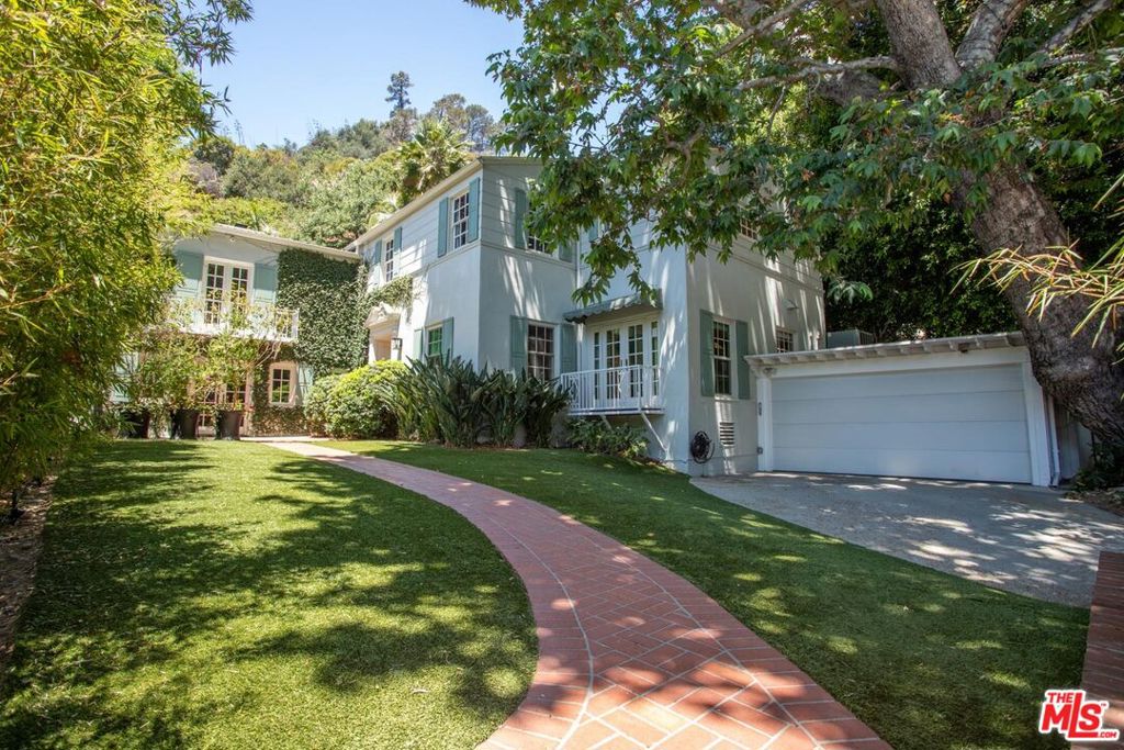 2055 Outpost Drive