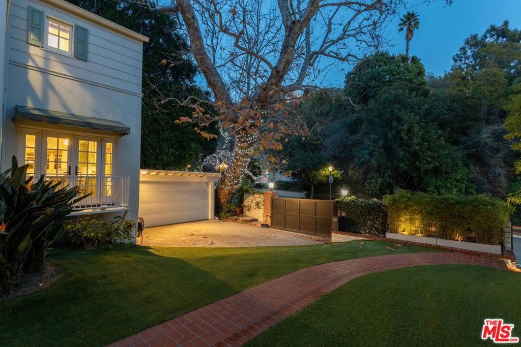 2055 Outpost Drive