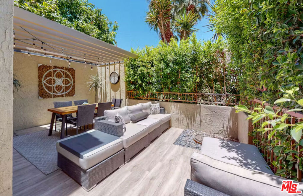 Mountain Cove - Residential Lease