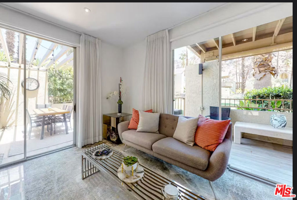 Mountain Cove - Residential Lease