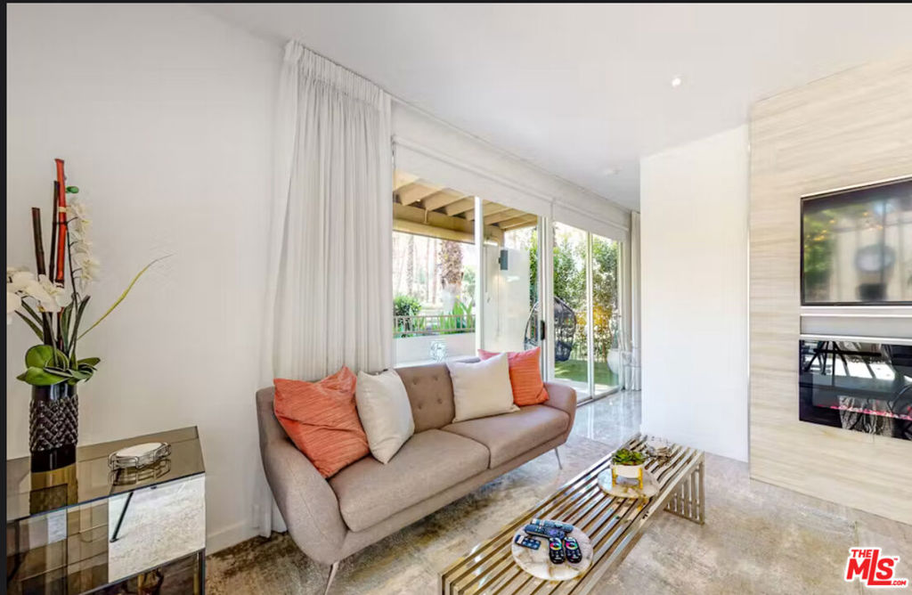Mountain Cove - Residential Lease
