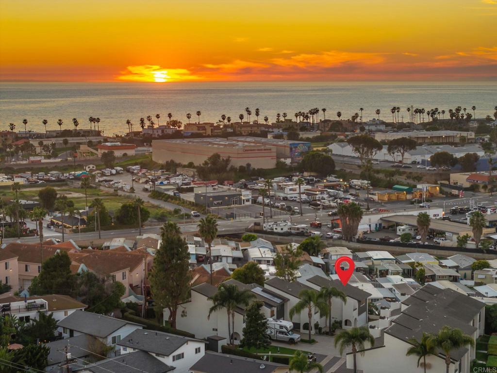 1413 La Salina Street