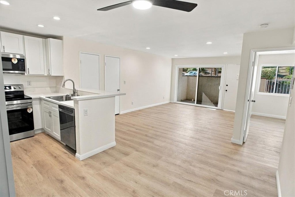 25015 Peachland 146