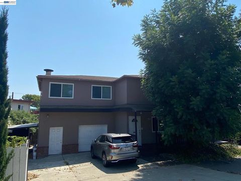 Tiny photo for 820 820 Island Dr Dr, Alameda, CA 94502 (MLS # 41126365)