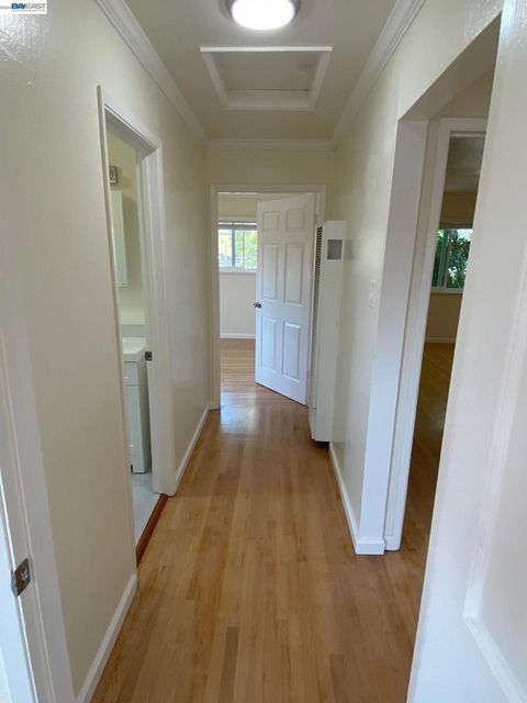 Tiny photo for 820 820 Island Dr Dr, Alameda, CA 94502 (MLS # 41126365)