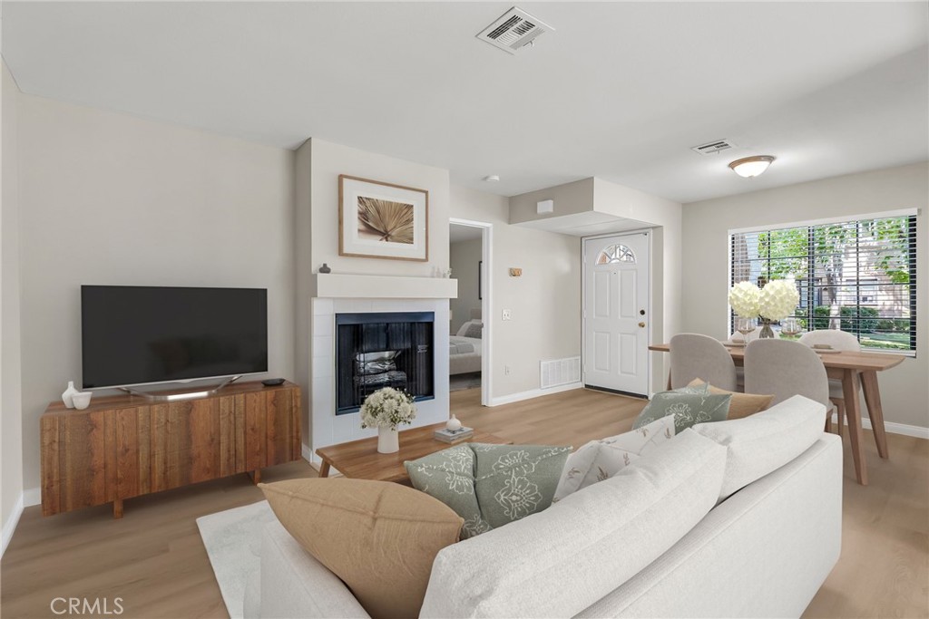 MIRA MESA- Completely updated 1 bed, 1 bath downstairs condo in the quiet and well-located High Ridge community. Fresh updates include new flooring, paint, stainless steel kitchen appliances, new bathroom and more! The unit includes an assigned/covered parking spot and attached private patio. A great opportunity to live near UCSD, Torrey Pines, and all San Diego has to offer!