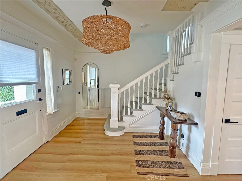 2283 W 25th Street