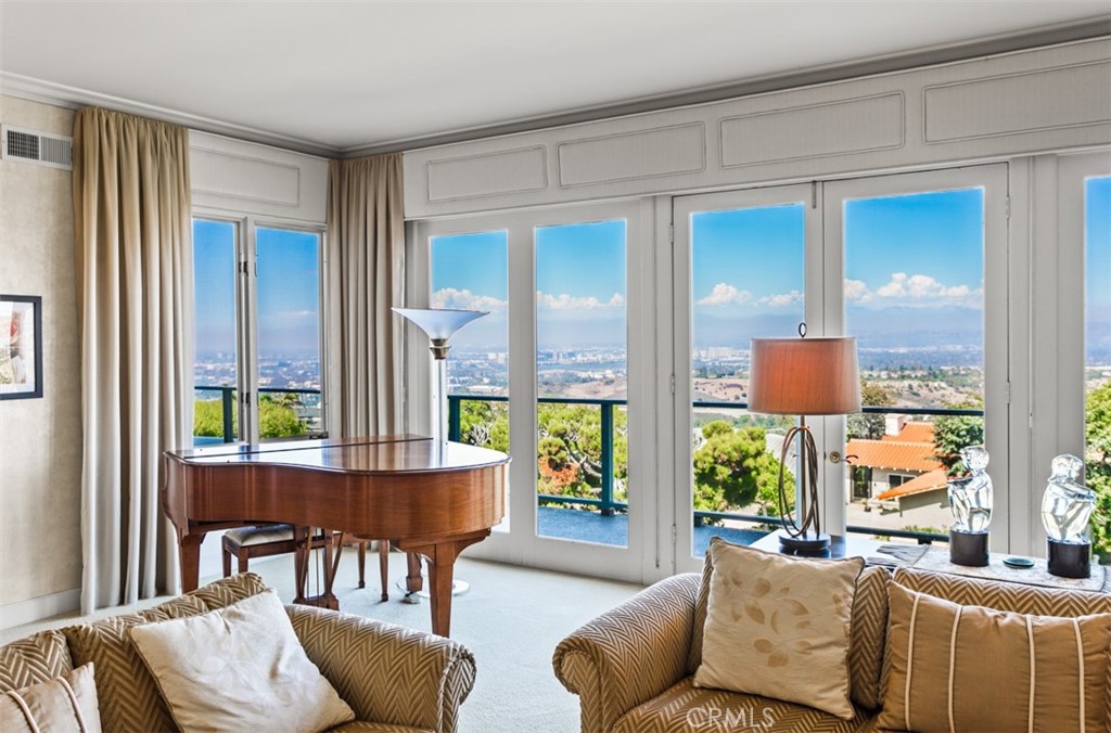 Harbor Ridge Custom (HRCS) - Residential