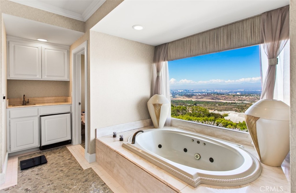Harbor Ridge Custom (HRCS) - Residential