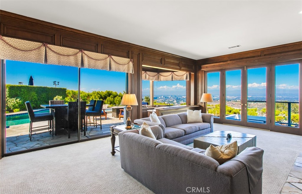 Harbor Ridge Custom (HRCS) - Residential