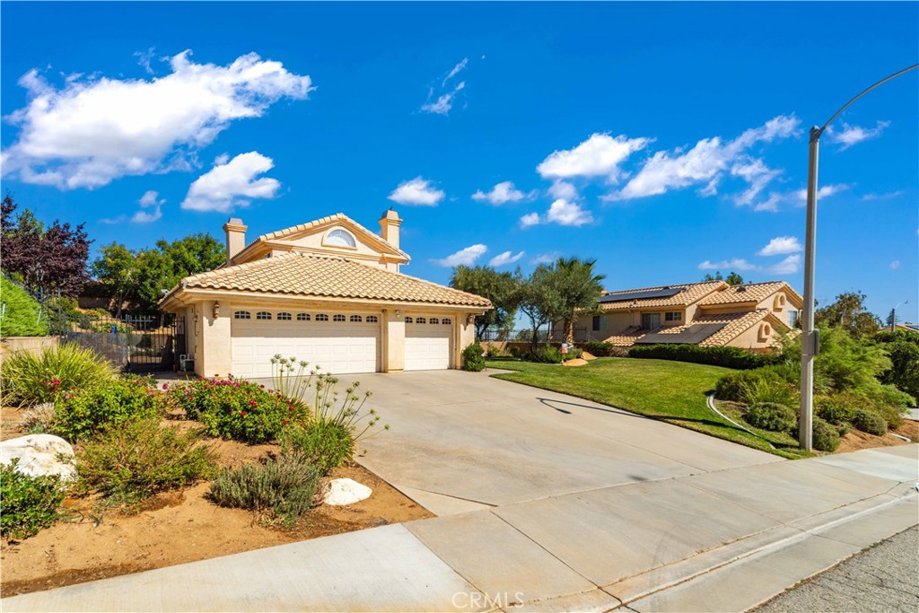 4911 ALETA Way