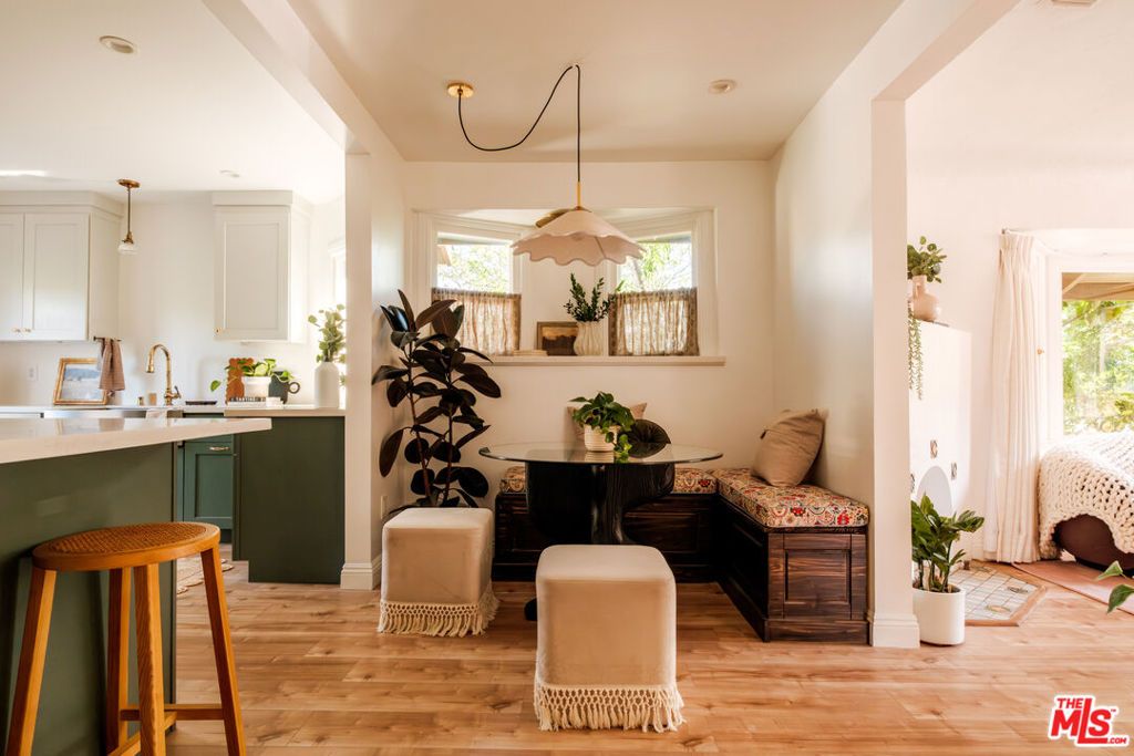 Photo of 643 N Vendome Street, Los Angeles, CA 90026 (MLS # 26736977)