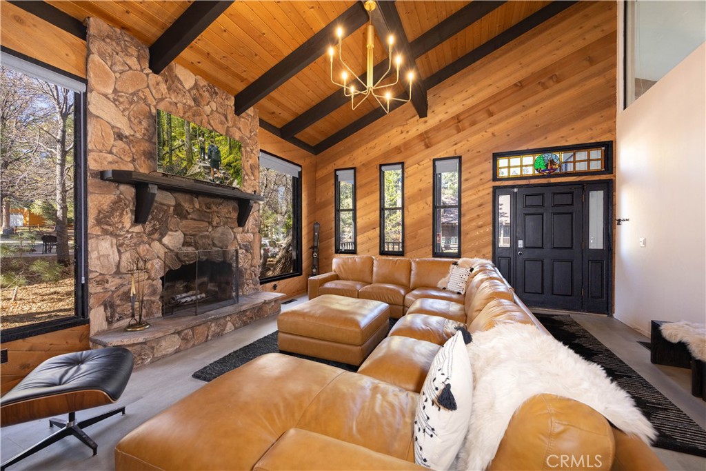 1720 Cascade Road